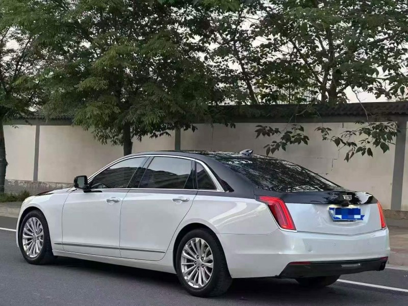 连云港18年凯迪拉克CT68