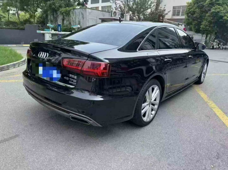 南通18年奥迪A6L3