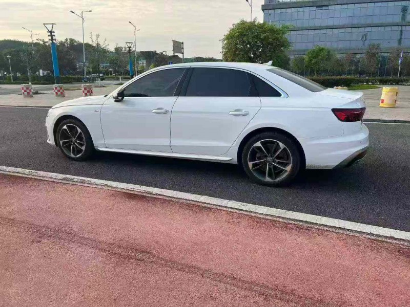 钦州20年奥迪A4L7