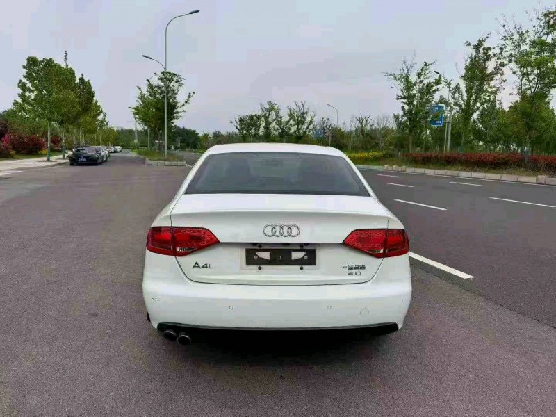 连云港12年奥迪A4L9