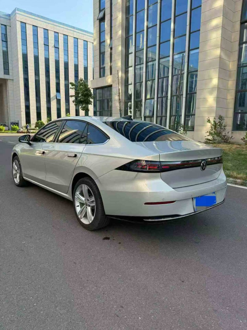 东营25年大众速腾8