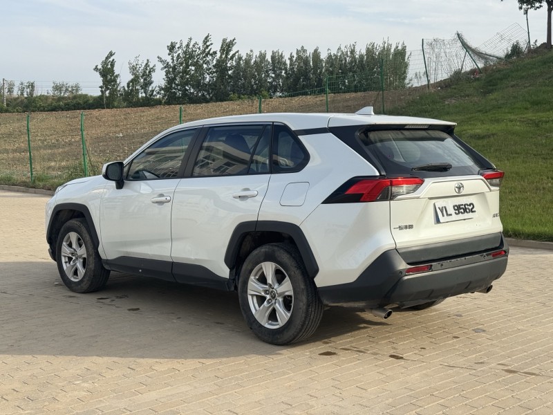 郑州21年丰田RAV4荣放6
