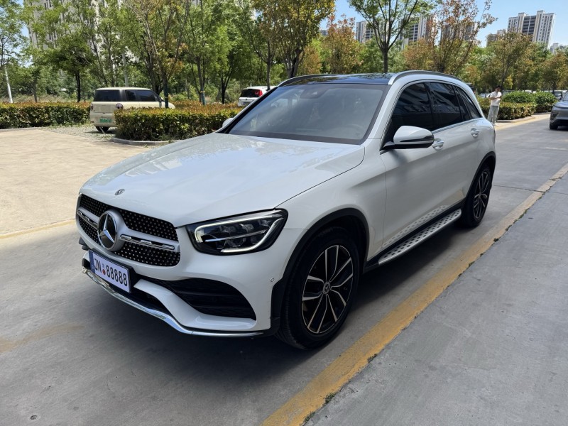 济宁21年奔驰GLC3