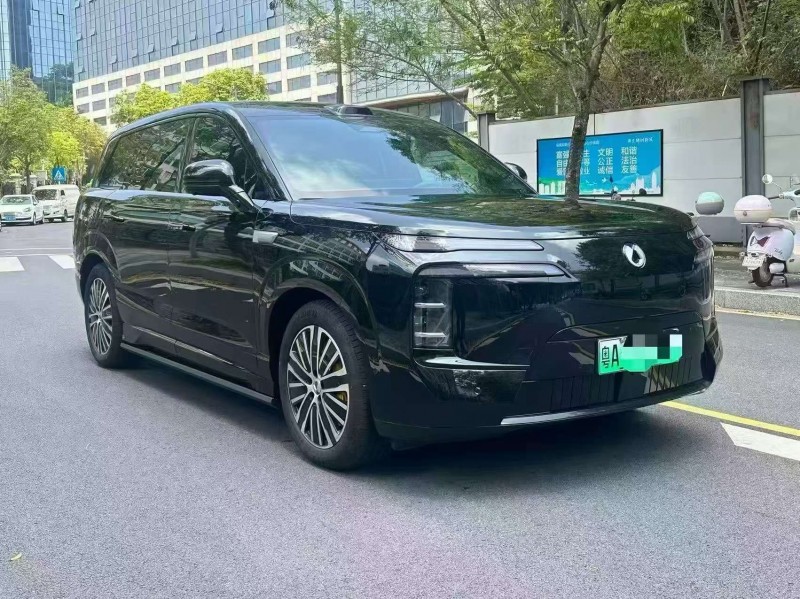 广州26年腾势N82