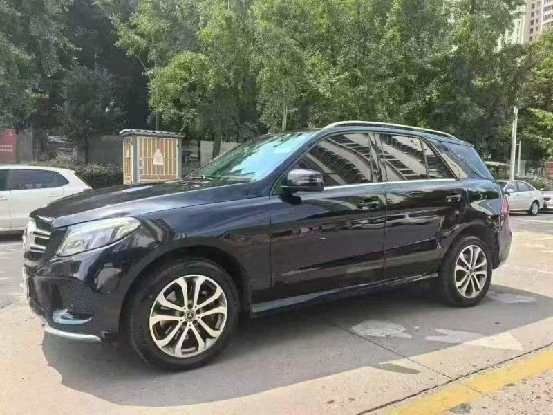 晋城19年奔驰GLE3