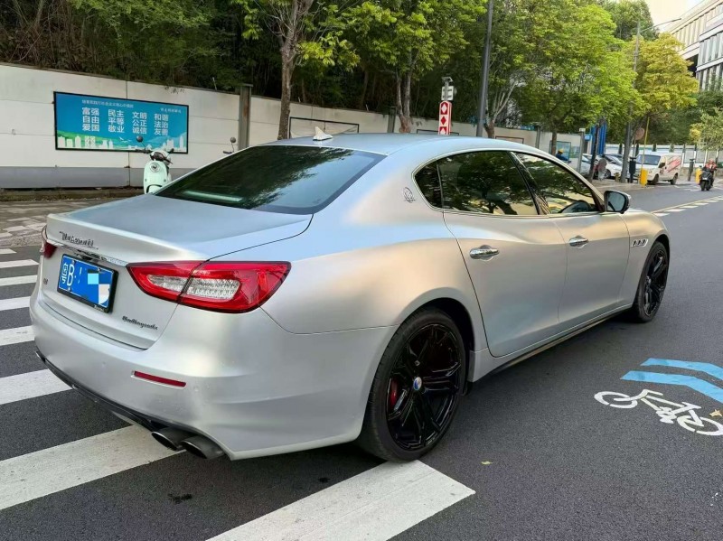 广州17年玛莎拉蒂总裁8