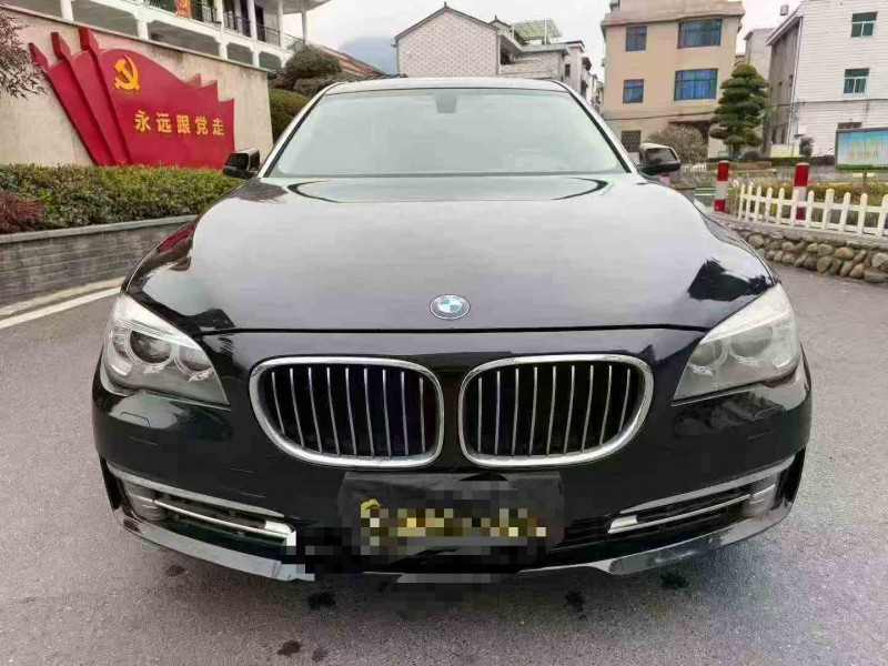 金华14年宝马7系1