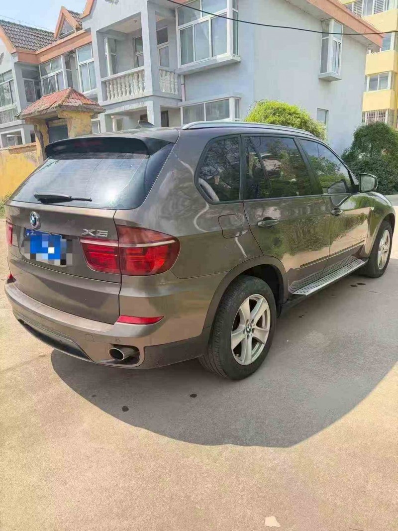 东营13年宝马X57