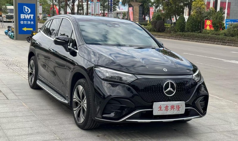 阳江25年奔驰EQE2