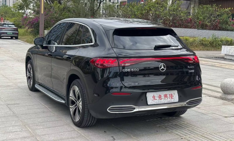 阳江25年奔驰EQE7