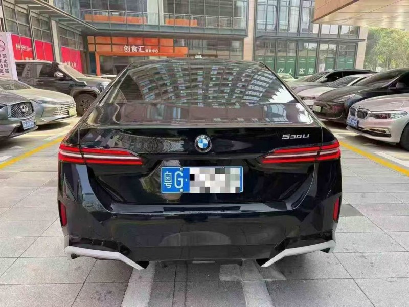 广州24年宝马5系9