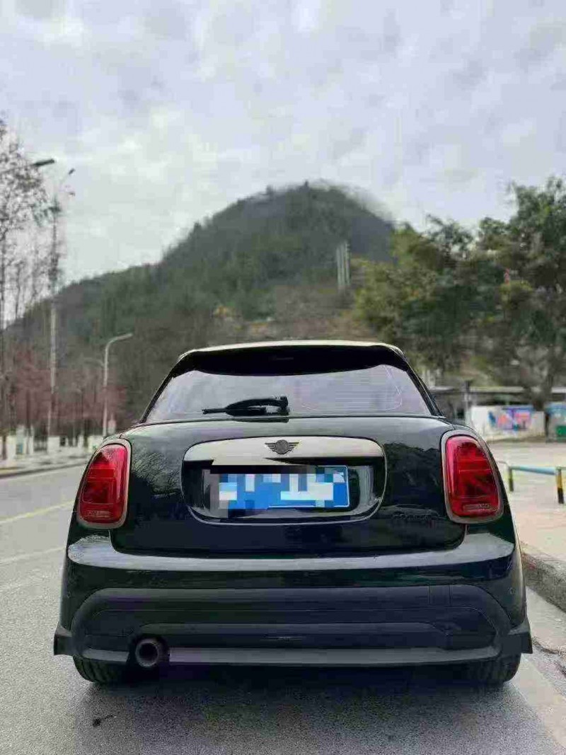 重庆22年宝马迷你9