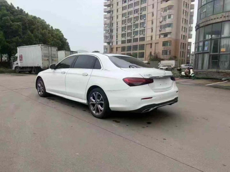嘉兴21年奔驰E8