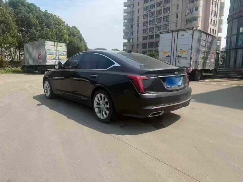 绍兴23年凯迪拉克CT57