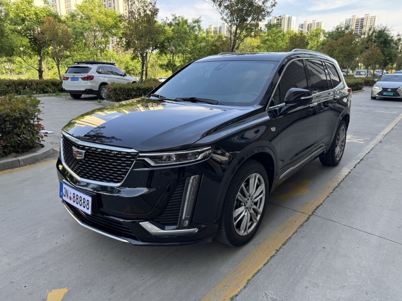 济宁21年凯迪拉克XT62