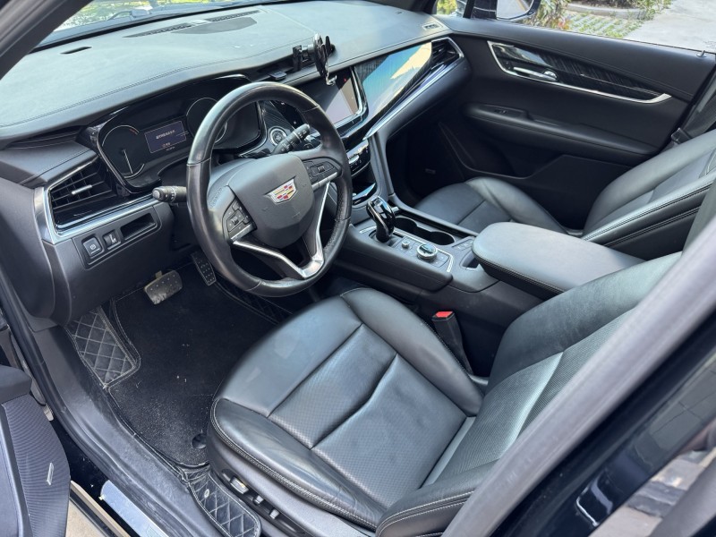 济宁21年凯迪拉克XT65