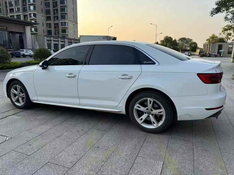 宜春17年奥迪A4L3