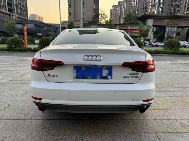 宜春17年奥迪A4L6
