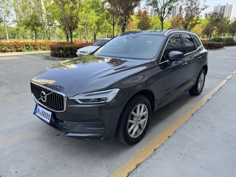 济宁19年沃尔沃XC602