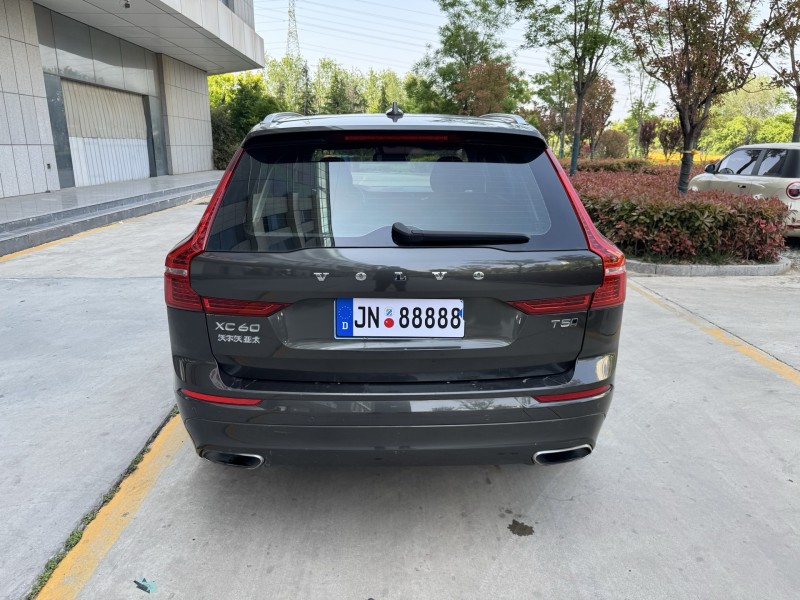 济宁19年沃尔沃XC607