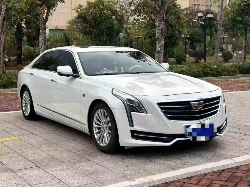 汕头17年凯迪拉克CT62