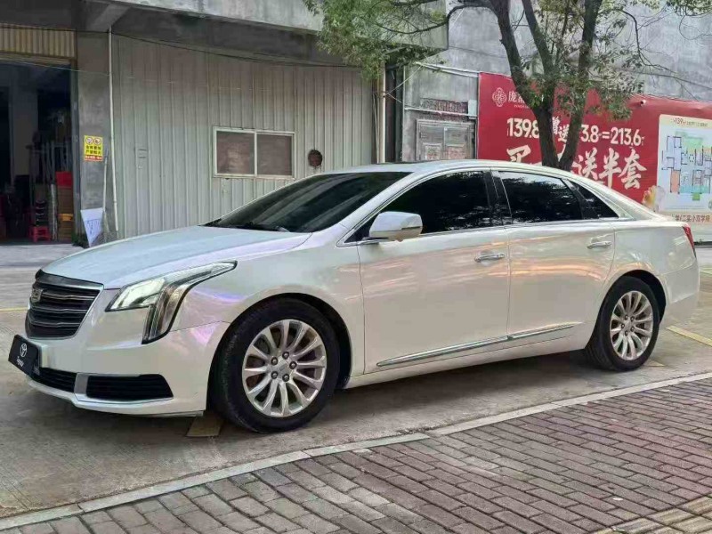 南平19年凯迪拉克XTS2