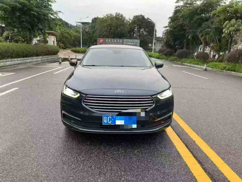 珠海19年福特金牛座1