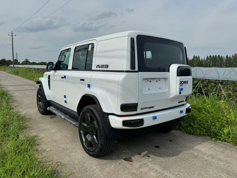 嘉兴25年奇瑞ICAR7