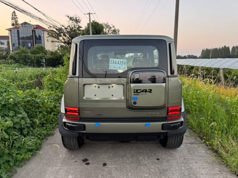 嘉兴25年奇瑞ICAR9