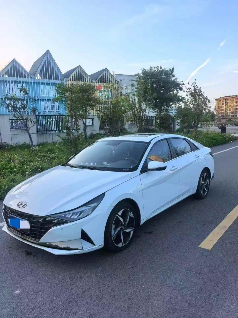 金华21年现代伊兰特2