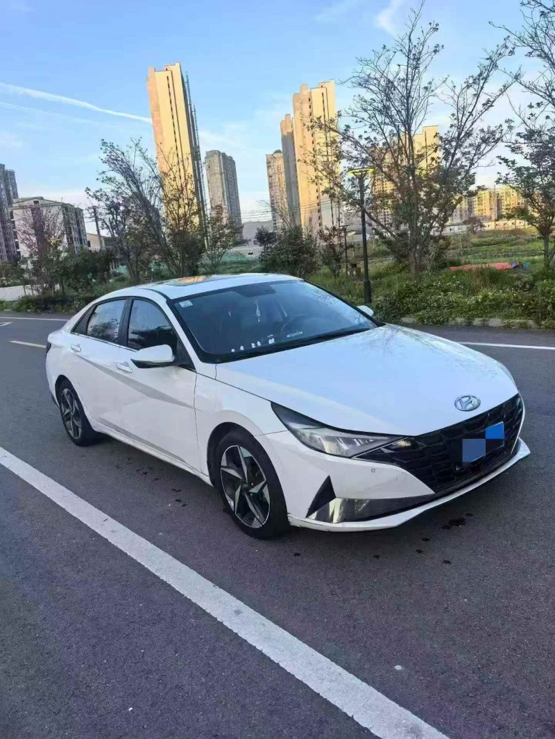 金华21年现代伊兰特3