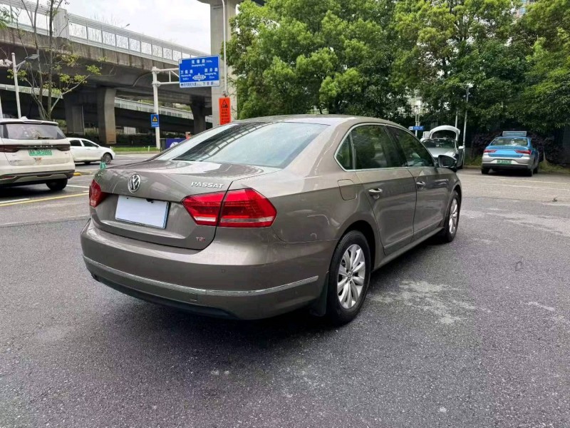 长沙14年大众帕萨特4