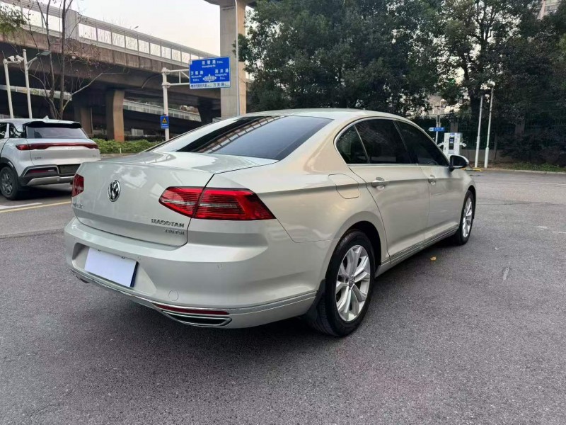 长沙19年大众迈腾4