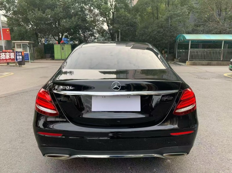 长沙19年奔驰E5