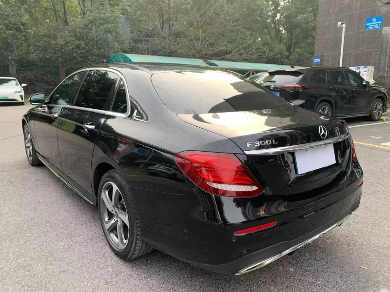 长沙19年奔驰E6