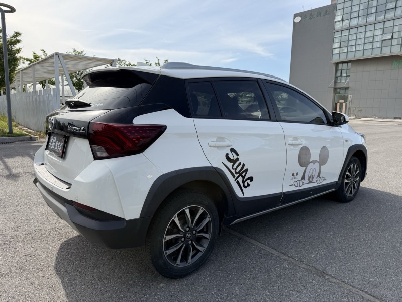 盐城20年丰田YARiS L 致炫5