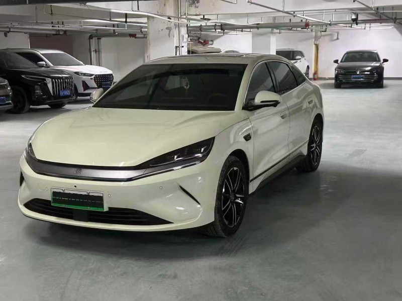 许昌25年比亚迪秦2
