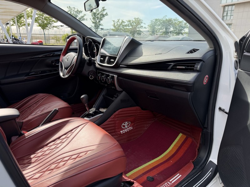 盐城20年丰田YARiS L 致炫9