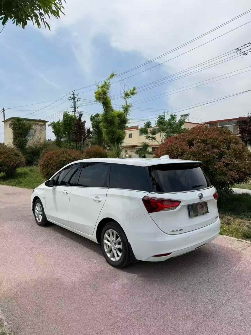 潍坊18年别克GL68