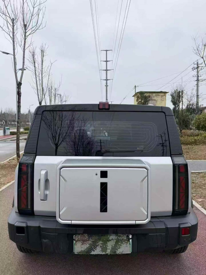 东营25年奇瑞ICAR9