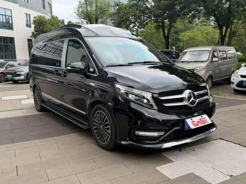 佛山22年奔驰V2