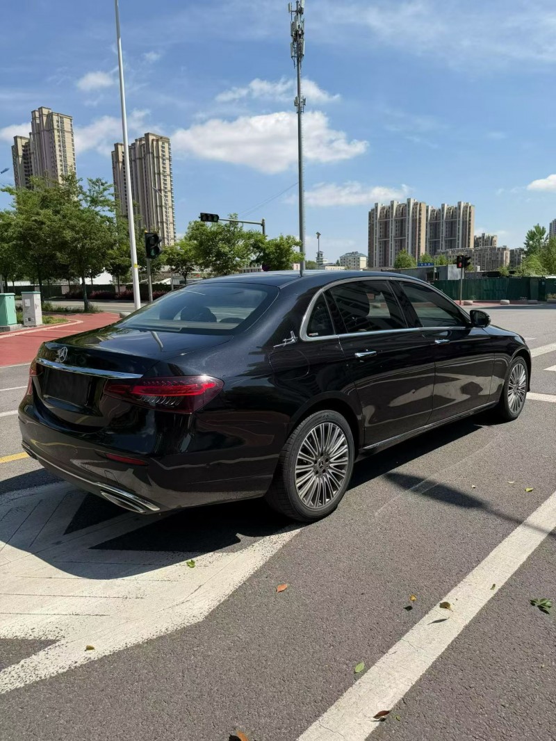 日照20年奔驰E4
