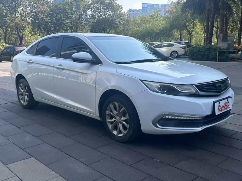 佛山17年吉利帝豪2