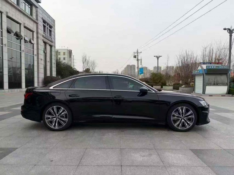 烟台21年奥迪A6L8