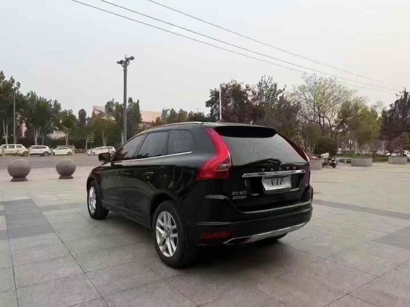 枣庄17年沃尔沃XC607