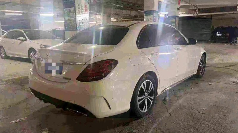 台州19年奔驰C4