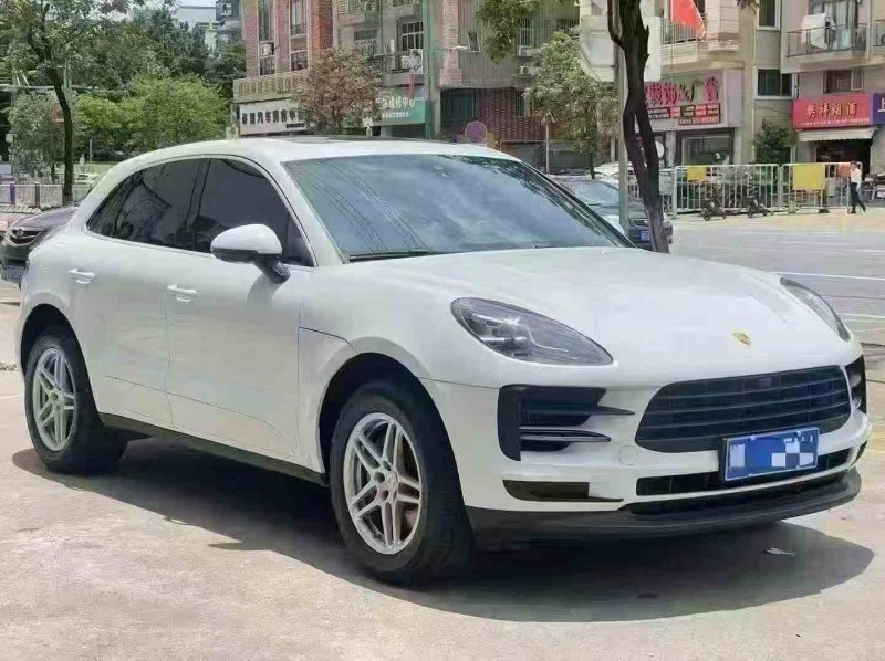 烟台20年保时捷Macan2
