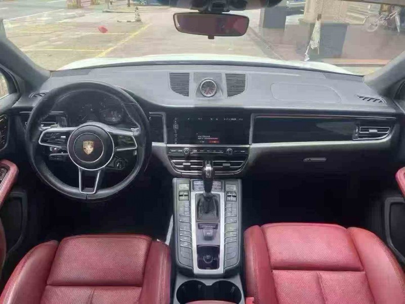 烟台20年保时捷Macan5