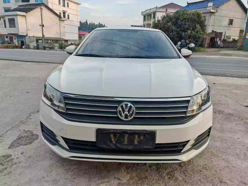 娄底23年大众朗逸1