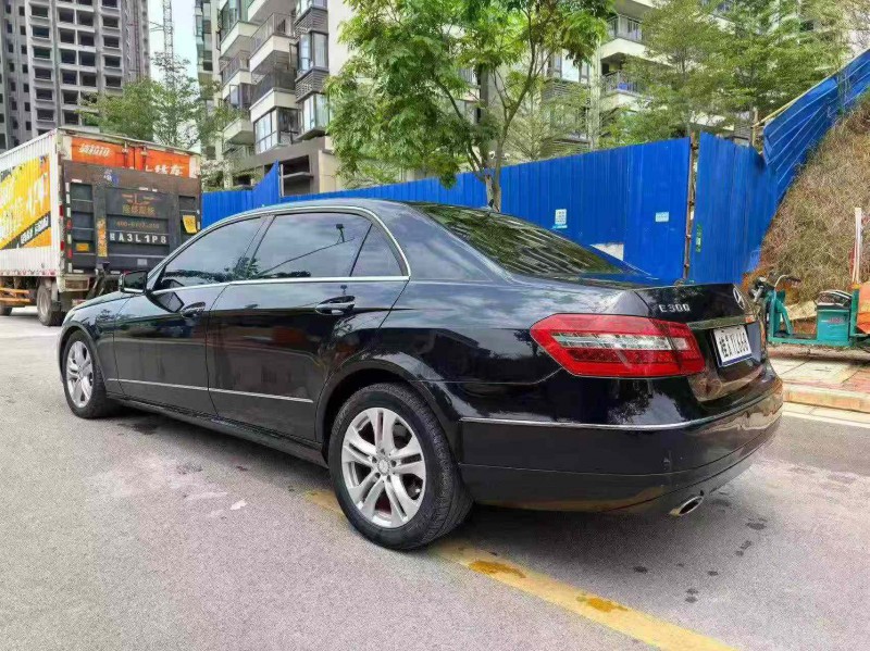 南宁10年奔驰E8